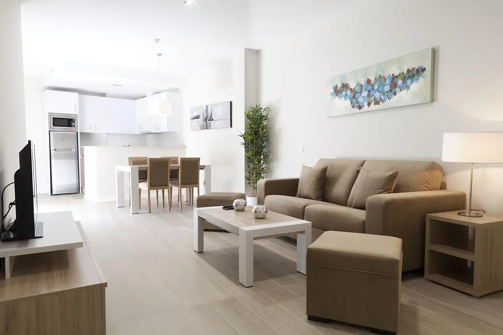 Apartamentos Pinar Malaga Centro 0*,